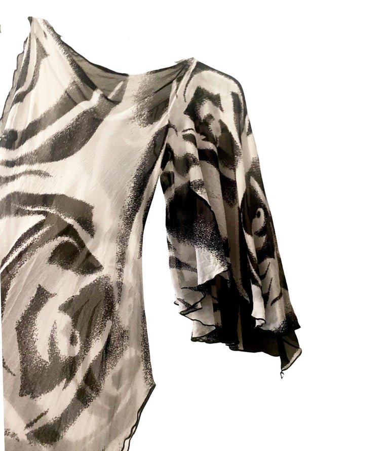 2000s Diane Von Furstenberg Black White Abstract Silk Blouse - STYLE-CHNGR