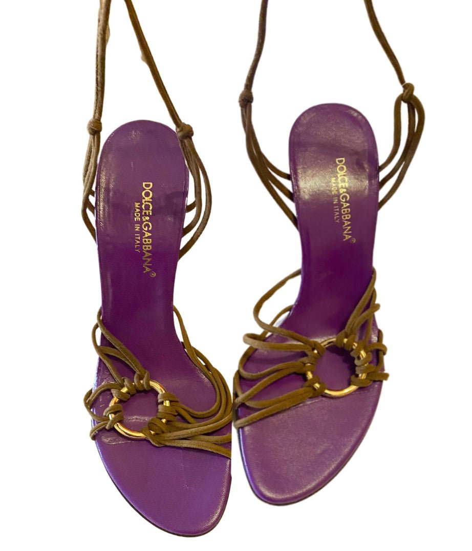 2000s Dolce & Gabbana Purple Leather Heeled Strappy Sandals - STYLE-CHNGR