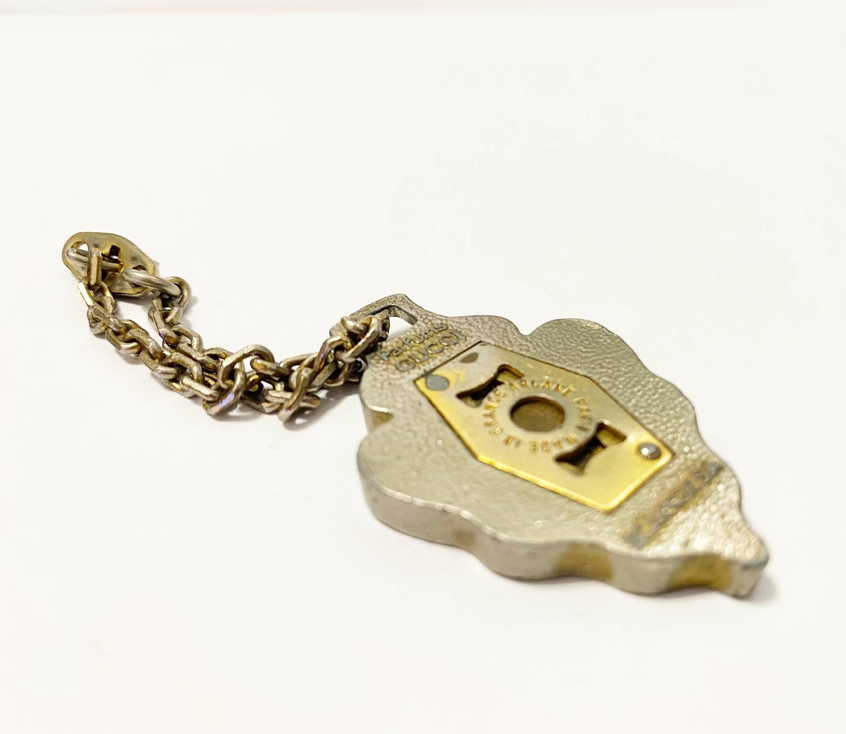 1960s Gucci Metal Logo Medallion Keyring - STYLE - CHNGR