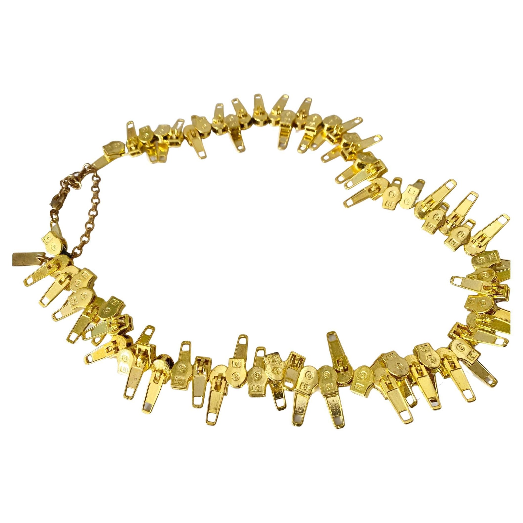 2000s Marc Jacobs Gold Zippers Necklace – style - CHNGR