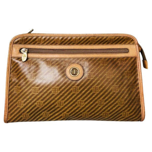 1980s Emilio Pucci Tan Patent Leather Logo Travel Clutch Bag - STYLE-CHNGR