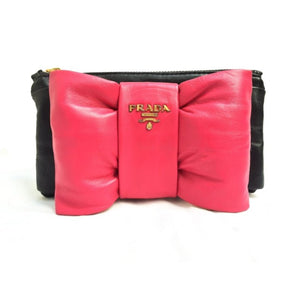 2000s Prada Fiocco  Ribbon PInk Nappa Leather Purse Handbag - STYLE - CHNGR