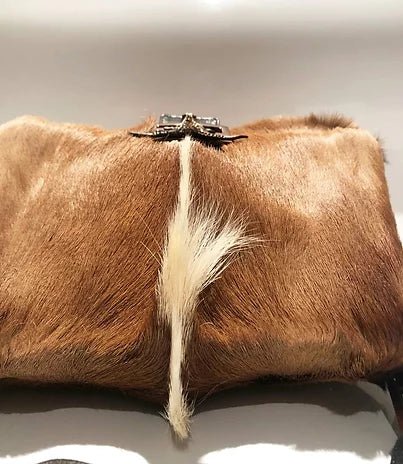 2000s FENDI BUFFALO FUR MAMA BAGUETTE SHOULDER BAG - style - CHNGR