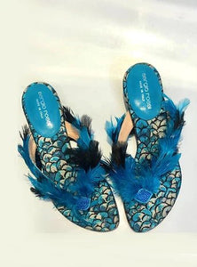 2000s SERGIO ROSSI BLUE FEATHER FLIP FLOP SANDALS - style - CHNGR