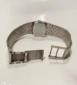 1970s BULOVA SILVER MESH METAL DRESS WATCH - style - CHNGR