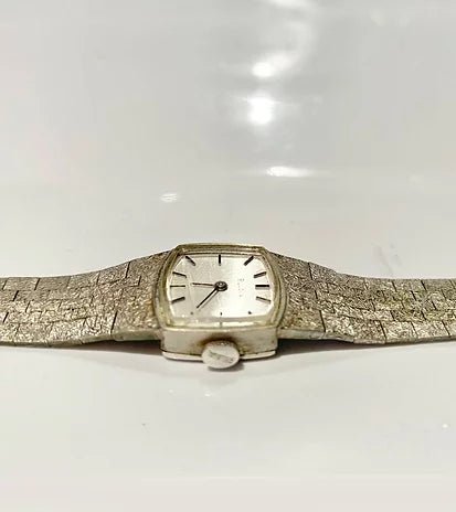 1970s BULOVA SILVER MESH METAL DRESS WATCH - STYLE - CHNGR