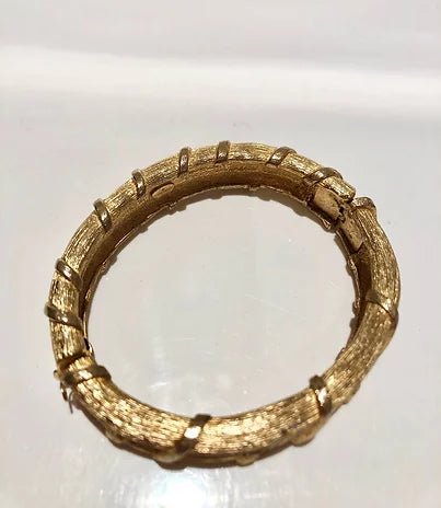 1960s GIVENCHY CUSTOME JEWELLERY SLAVE GILT BANGLE BRACELET - style - CHNGR