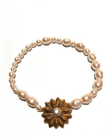 1980s GIVENCHY BAROQUE PEARL CLASP GOLD TONE CHOKER NECKLACE - style - CHNGR