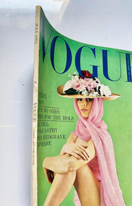 1964 VOGUE Magazine "Playgirl Fashion" - Cover by Traeger - style - CHNGR