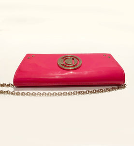 2000s Christian Dior Pink Fuchsia Patent Leather Handbag On Chain - style - CHNGR