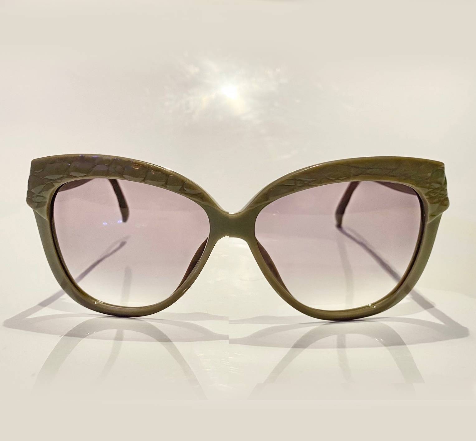 1990s Christian Dior Green Cannage Cat-Eye Sunglasses - style - CHNGR