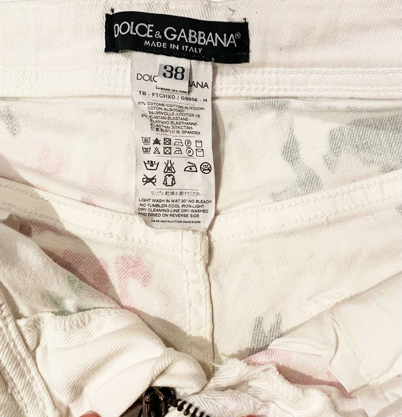 2000s Dolce & Gabbana Flower Print Collection Denim Hot Pants - style - CHNGR
