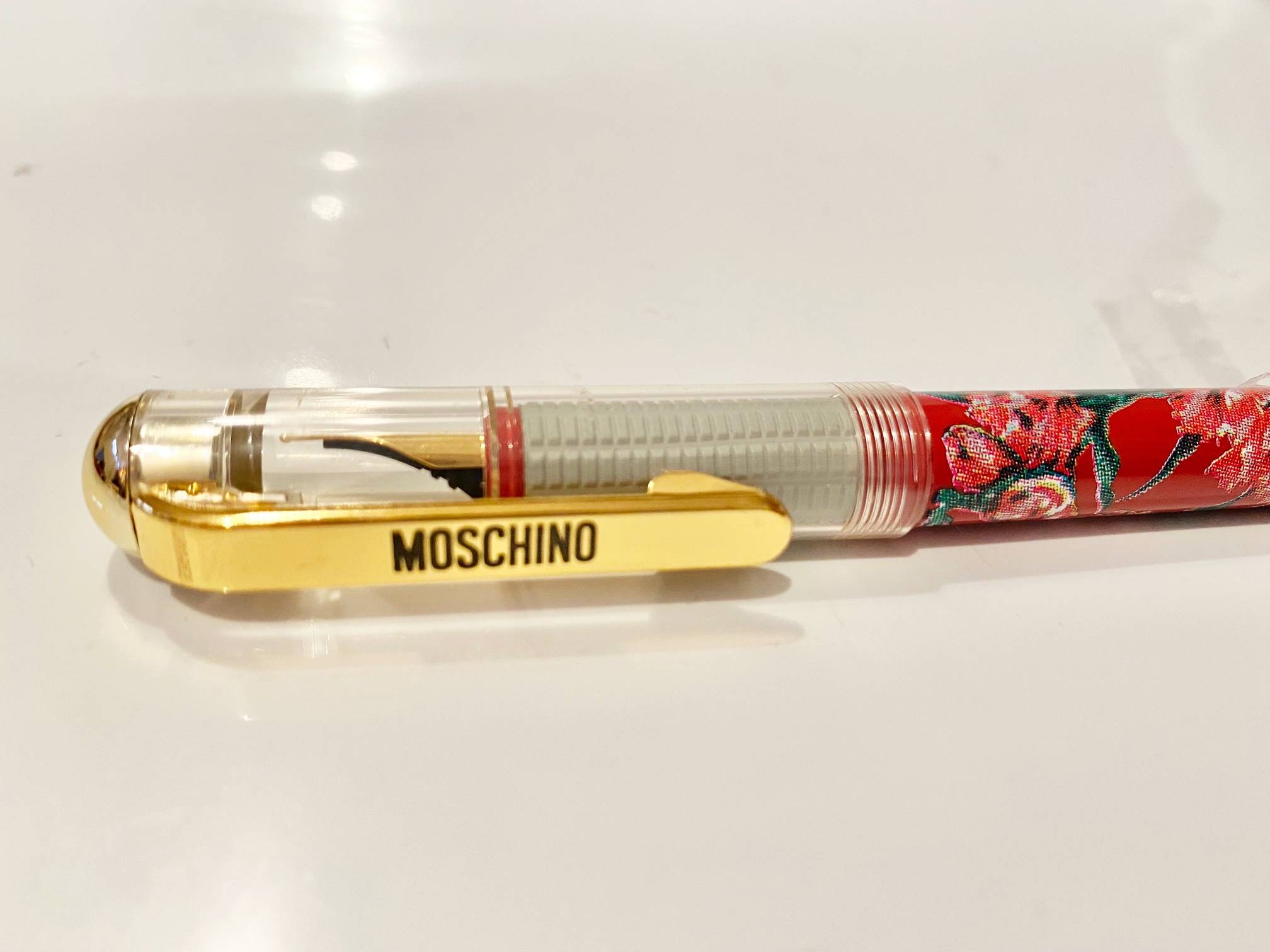 1980s Moschino Flower Print Fountain Pen - STYLE - CHNGR