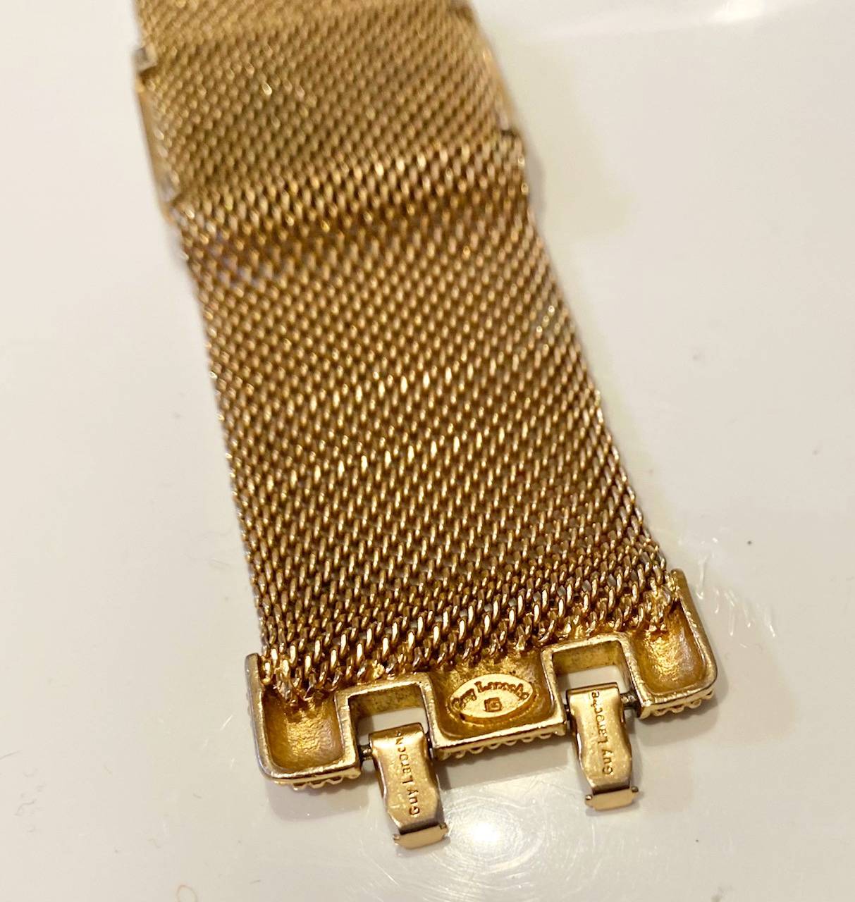 1980s Guy Laroche Gold Plated Mesh Crystal Bangle - style - CHNGR