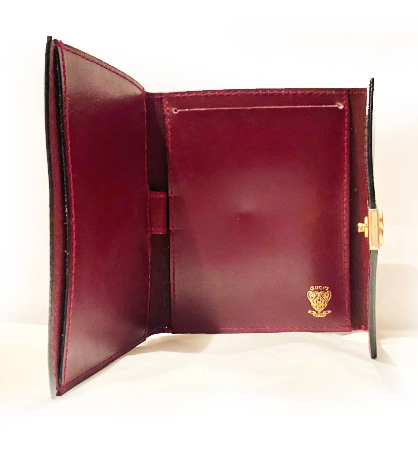 1980s Gucci Leather Burgundy Notepad with Pen Holder - style - CHNGR