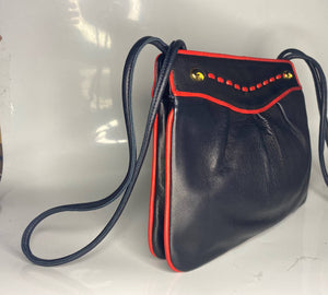 1960s Gucci Black Leather Double Strap Shoulder Bag - STYLE-CHNGR