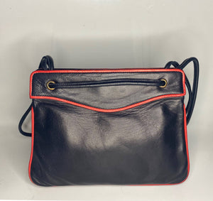 1960s Gucci Black Leather Double Strap Shoulder Bag - style - CHNGR