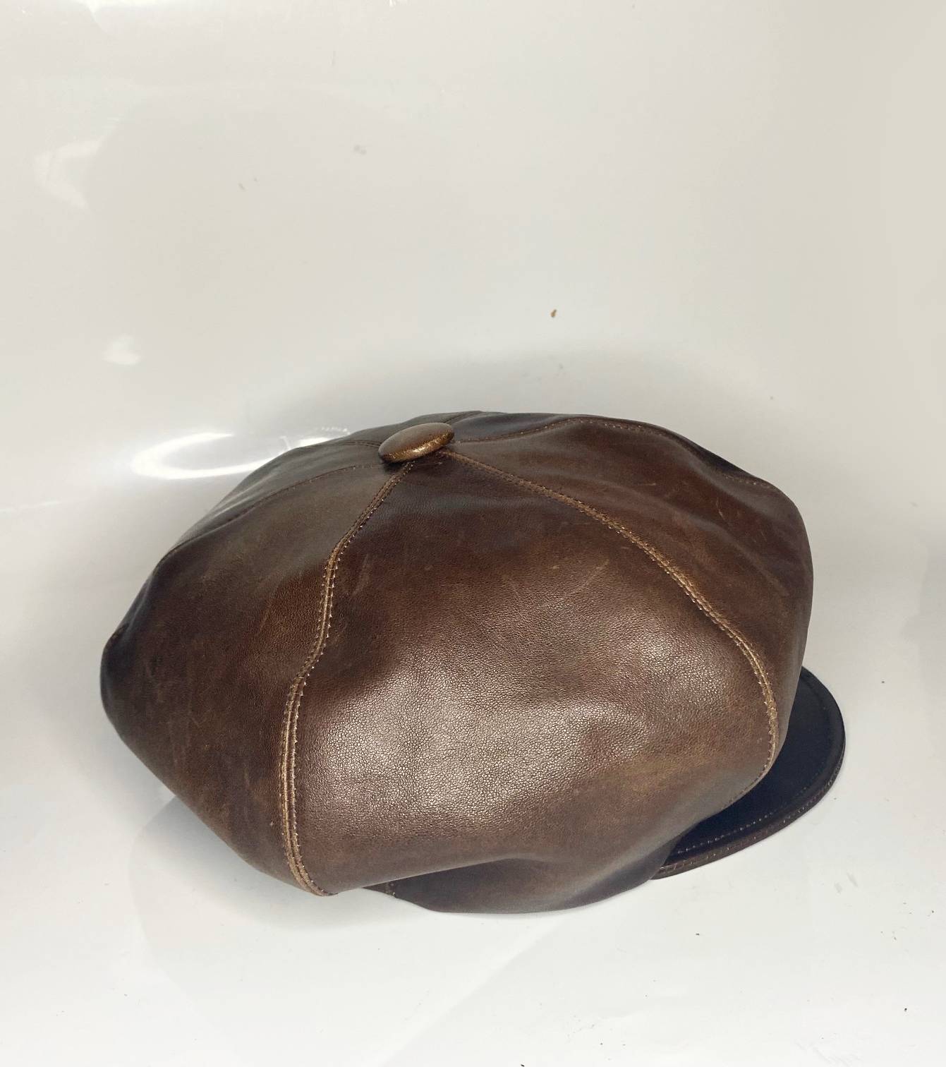 2000s Christian Dior Brown Leather newsboy flat cap hat - style - CHNGR